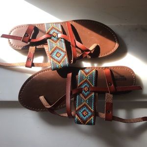 Mossimo sandals size 7